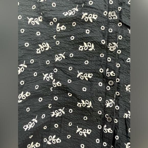 MICHAEL Kors Button Down Cap Sleeve Blouse - Size 12P - Picture 5 of 11